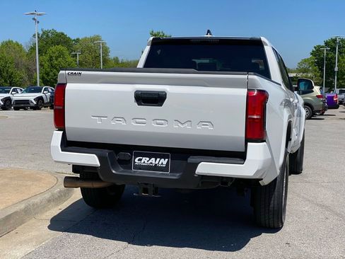 Used 2024 Toyota Tacoma SR5 RWD image 7