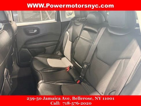 Used 2020 Jeep Compass Latitude AWD/4WD image 24