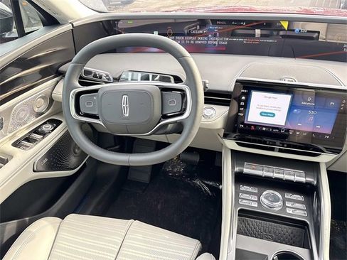 New 2026 Lincoln Nautilus Reserve image 14