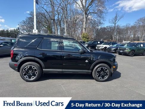 Used 2025 Ford Bronco Sport Outer Banks w/ Outer Banks Tech Package+ AWD/4WD image 9