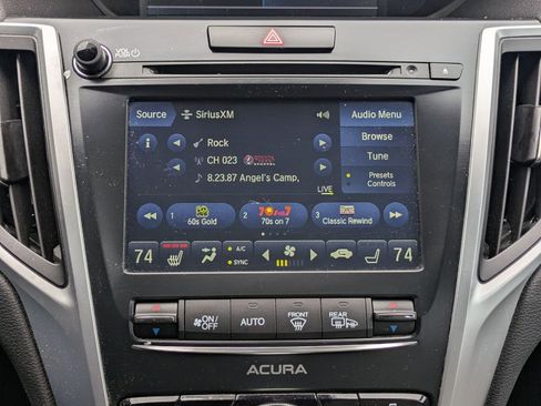 Used 2018 Acura TLX w/ Technology Package image 12