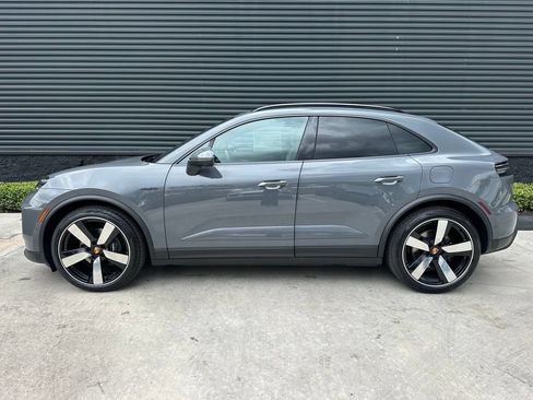 Certified 2026 Porsche Macan Electric RWD image 2