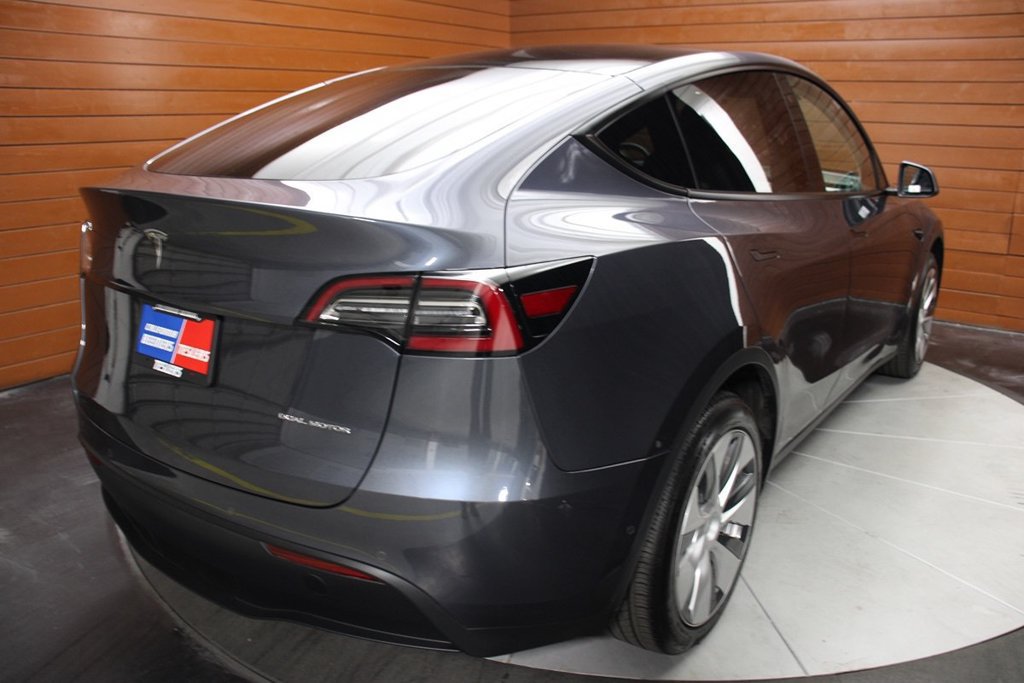 Used 2020 Tesla Model Y Long Range AWD/4WD image 17
