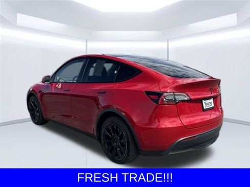 Used 2021 Tesla Model Y Long Range AWD/4WD image 5