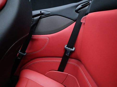 Used 2022 Ferrari Portofino M RWD image 79