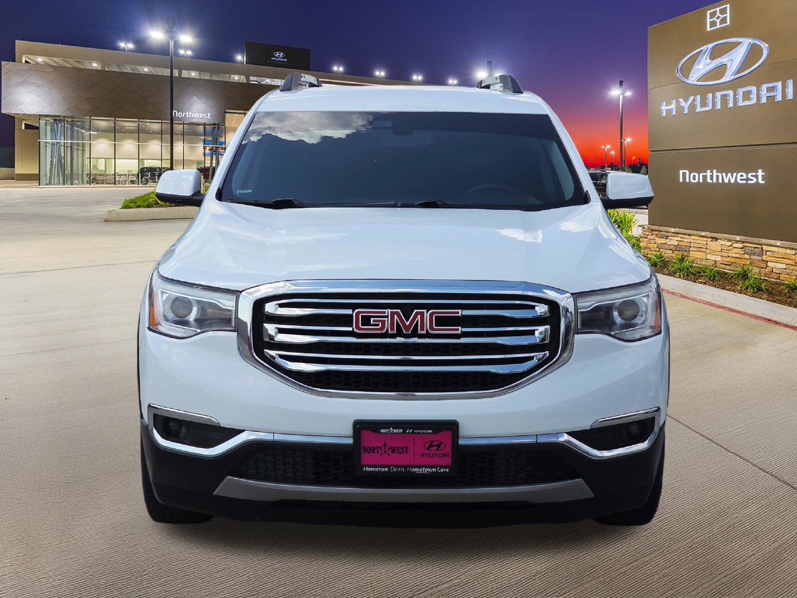 Used 2017 GMC Acadia SLT FWD image 5