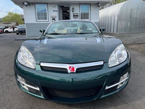 Used 2008 Saturn Sky w/ Premium Trim Package image 2