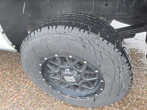 Used 2019 RAM 3500 Big Horn w/ Protection Group image 21