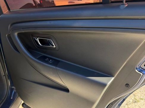 Used 2018 Ford Taurus Police Interceptor image 21