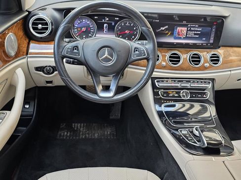 Used 2018 Mercedes-Benz E 300 w/ Premium 1 Package image 11