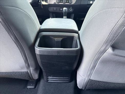 Certified 2020 Toyota Tacoma SR5 RWD image 18
