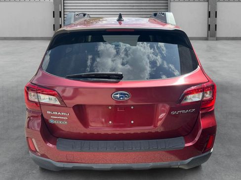 Used 2016 Subaru Outback 2.5i Limited AWD/4WD image 38