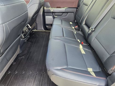 Used 2022 Ford F150 Lariat w/ Equipment Group 502A High AWD/4WD image 29