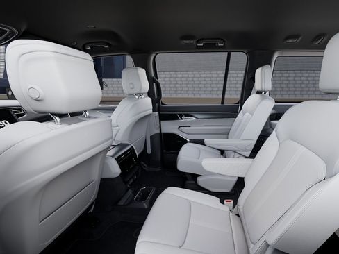 New 2026 Jeep Grand Wagoneer L Limited image 23