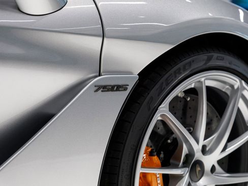 New 2026 McLaren 750S Spider image 19