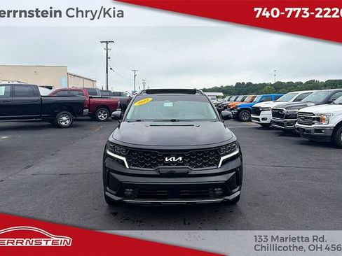 Used 2022 Kia Sorento SX AWD/4WD image 2