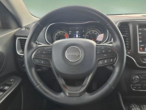 Used 2021 Jeep Cherokee Trailhawk w/ Technology Group image 29