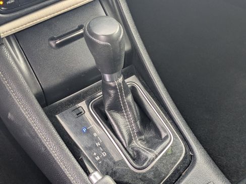 Used 2018 Toyota Corolla iM image 24