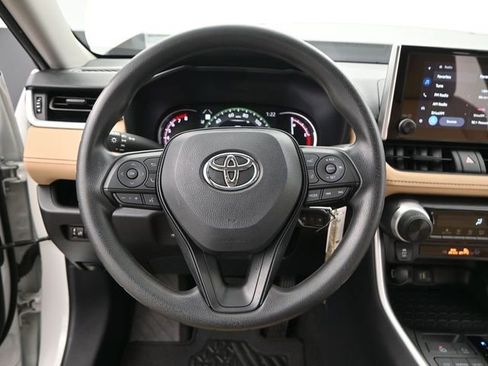Used 2025 Toyota RAV4 LE image 6