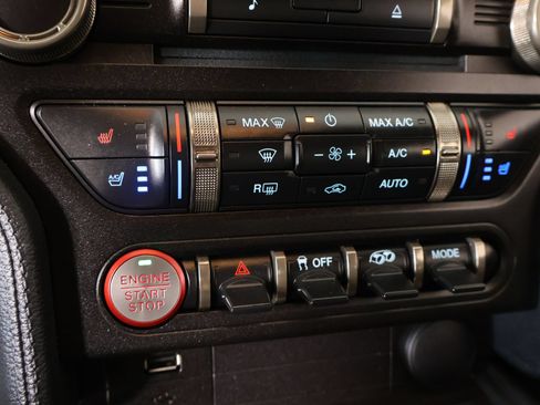 Certified 2021 Ford Mustang Shelby GT500 w/ Technology Package RWD image 8