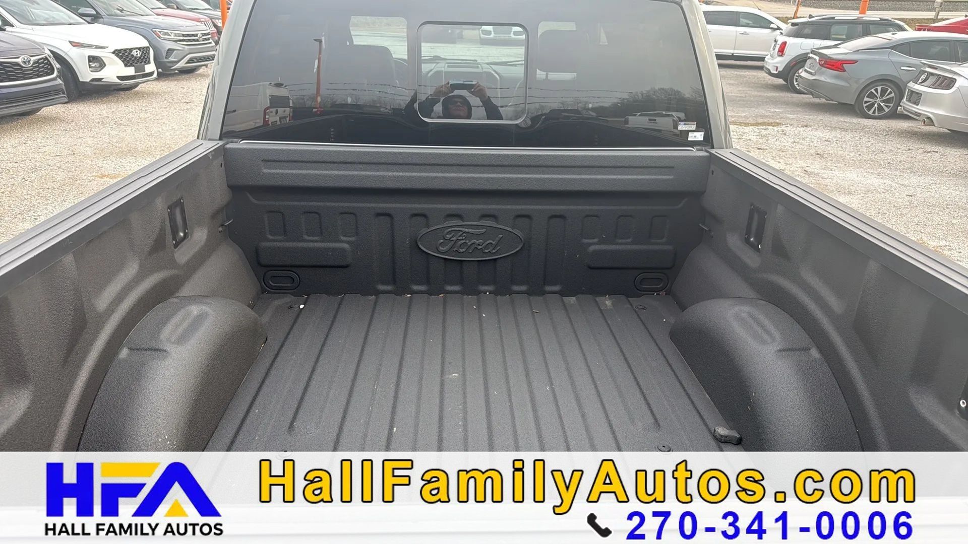 Used 2017 Ford F150 Raptor w/ Equipment Group 802A Luxury AWD/4WD image 12