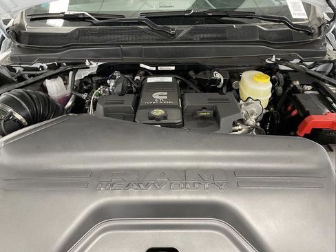 New 2024 RAM 2500 Tradesman image 36