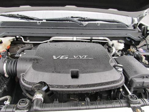 Used 2019 Chevrolet Colorado LT image 41