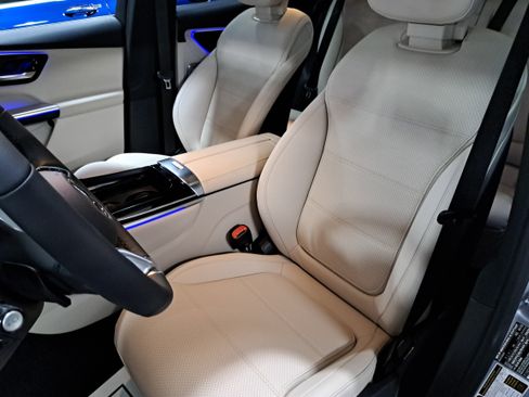 New 2026 Mercedes-Benz GLC 300 4MATIC image 16