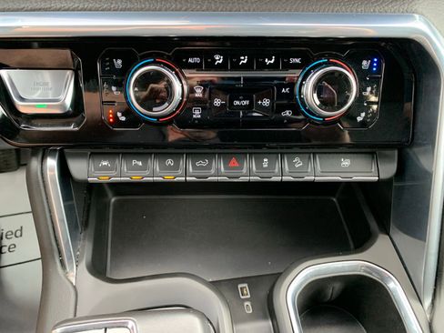 Used 2022 GMC Sierra 1500 Denali image 28