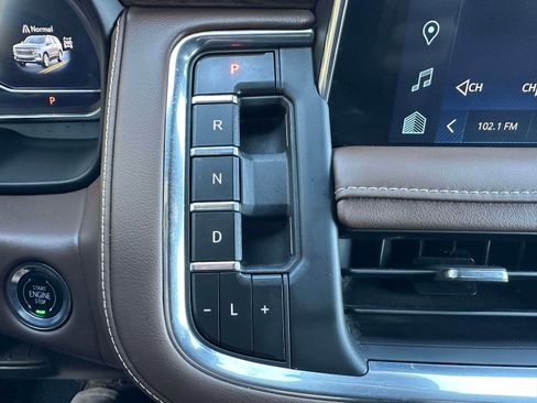 Certified 2023 Chevrolet Suburban High Country w/ Advanced Technology Package image 14