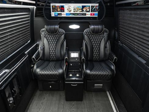 Used 2019 Mercedes-Benz Sprinter 170 image 15