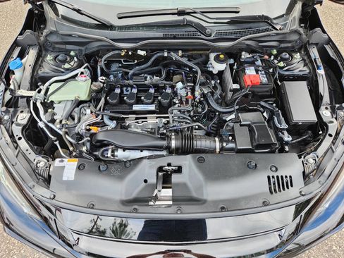 Used 2019 Honda Civic Sport image 24