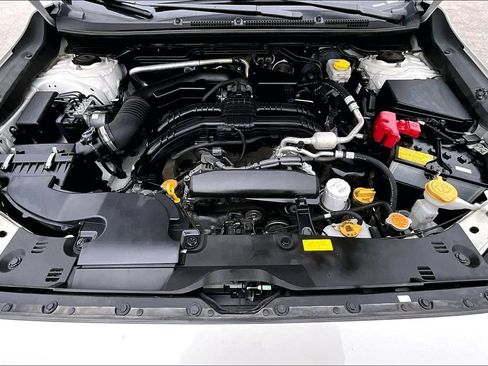 Used 2024 Subaru Crosstrek 2.0i image 11