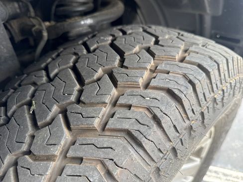 Used 2016 Toyota 4Runner Trail AWD/4WD image 36