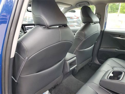Used 2024 Toyota Camry SE image 25