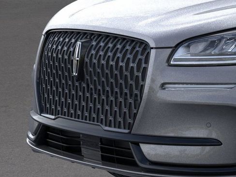 New 2025 Lincoln Corsair FWD w/ Equipment Group 101A image 17