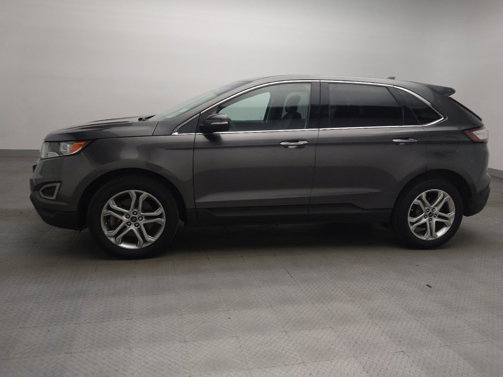Used 2018 Ford Edge Titanium w/ Cold Weather Package AWD/4WD image 2