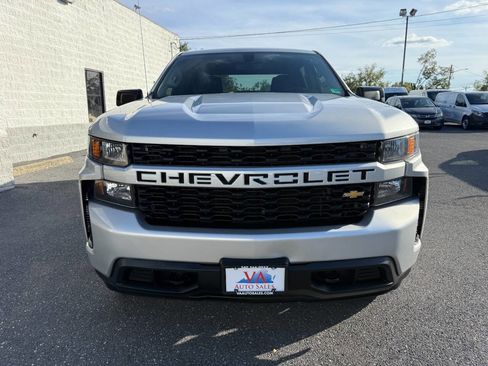 Used 2019 Chevrolet Silverado 1500 Custom w/ Custom Convenience Package image 32