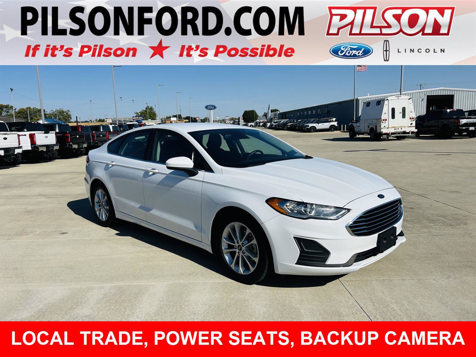 Used 2019 Ford Fusion SE FWD image 1
