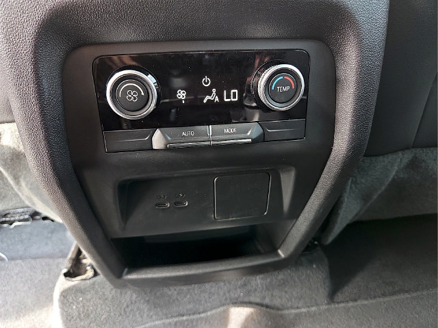 Used 2025 Buick Enclave Preferred FWD image 16
