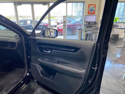 Used 2023 Honda CR-V Sport Touring image 18