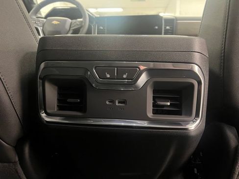 New 2026 Chevrolet Silverado 1500 High Country AWD/4WD image 22