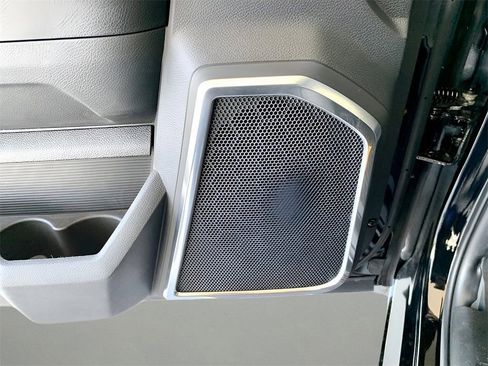 New 2026 RAM 2500 Laramie w/ Towing Technology Group AWD/4WD image 15