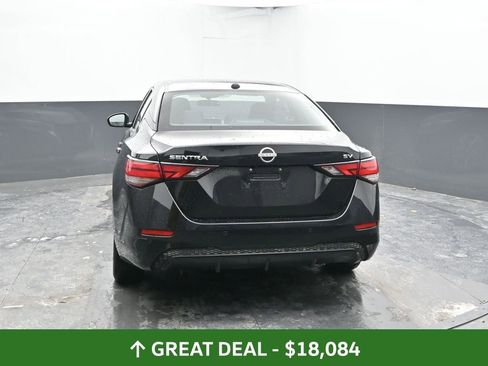 Used 2024 Nissan Sentra SV FWD image 10