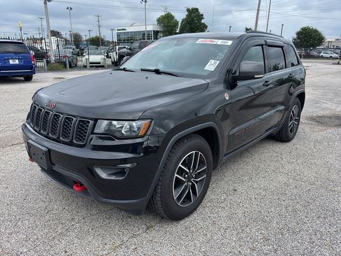 Used 2021 Jeep Grand Cherokee Trailhawk AWD/4WD image 1