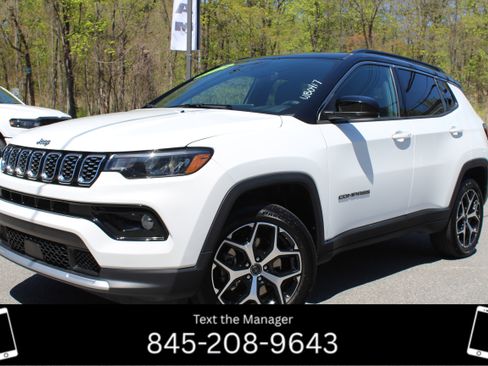 Certified 2025 Jeep Compass Limited AWD/4WD image 1