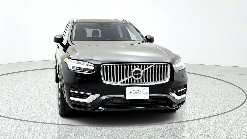 Used 2024 Volvo XC90 T8 Ultimate w/ Lounge Package AWD/4WD image 2