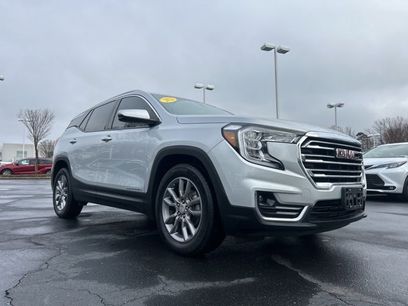 Used 2022 GMC Terrain SLT
