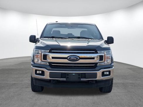 Used 2018 Ford F150 XLT image 2