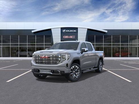 Used 2025 GMC Sierra 1500 Denali AWD/4WD image 8